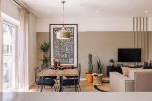 Lampoul - 2 bedrooms and balcony in Lapa