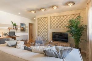 Karimata - 2 bedrooms and parking in Arroios