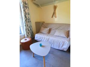 Appartements La Pause Bourboulienne Appartement RDC avec balcon : photos des chambres