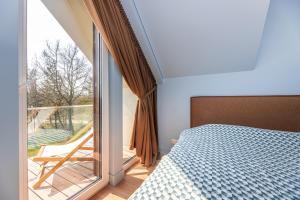 HolidayPlus Multiple Apartments, By Cohost