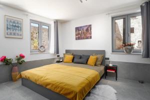 Studio Jugo by Briskva