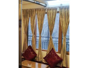 Samars Nest Homestay,Manali