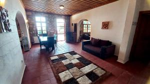 Villa with sea views in Faralya