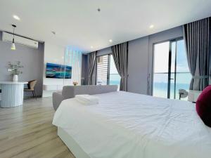 Luxury Apt Marina Suites - Ocean View