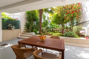 Modern apartment Zen with private garden