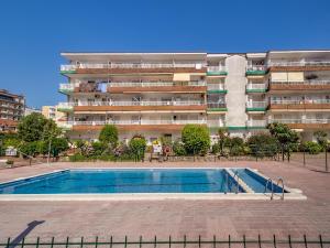 Apartment in Blanes with Sea Views