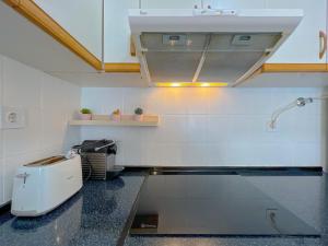 Beachfront gateway in Pineda de Mar