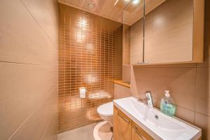 Ulkuvilla by Aavalevi