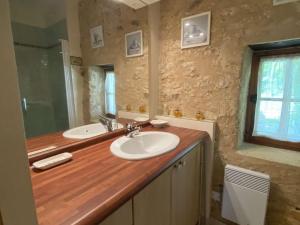 Charmante maison en pierres au bord de la Dordogne, idéale pour 4 personnes - FR-1-824-2