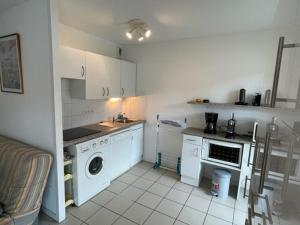 Appartement T3 à 100m de locéan, terrasse, animaux acceptés, bien aménagé pour vacances - FR-1-379-75