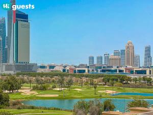HiGuests - Luxe 2BR Overlooking Golf Course & Greenery