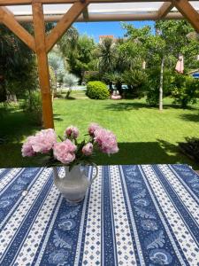 Maisons de vacances Les deux mas : photos des chambres