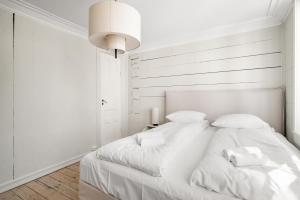 Bergen Gem Straight Out of History - Built in 1750