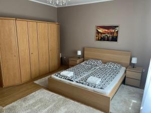Gold Apartmann