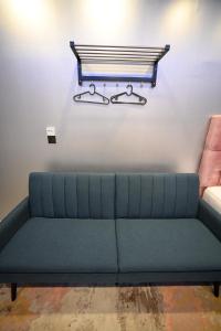 Aphrodite Suite by Zeussuites