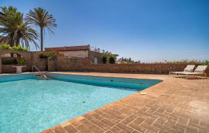Stunning Home In Conil De La Frontera
