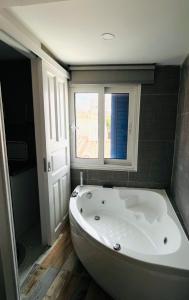Camara Suite