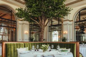 Hotels Hotel Barriere L'Hermitage : photos des chambres