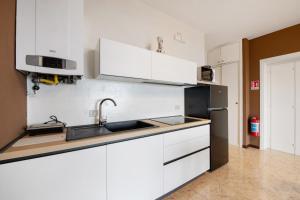 vista lago apartment 1