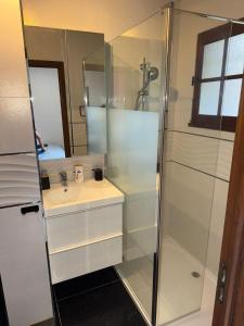 Nice studio with balcony -250 m from the beach