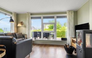 Awesome Home In Hejls With Wifi