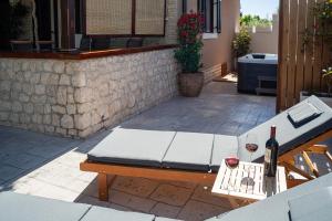 Holiday home Paula- with hot tub, 200m from the beach