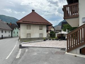 APARTMA ALMA