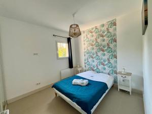 Ambre - Terrace Garden - by TGB