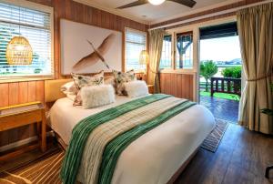 4 TIDES Knysna River Club by First Private Stays