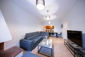 Athens Ground Suite Near Acropolis & Metro