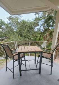 The Landing at Little Oak