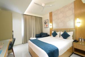 Hotel TAAR TANGERINE Gachibowli
