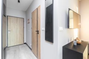 SuperApart Przy Forcie 12 - Ursus, blisko Factory