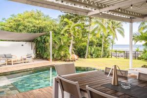Villa Ki-Ma - Beachfront Stay at Trou-aux-Biches
