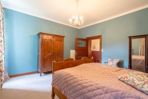 Charmante Wohnung im historischen Forsthaus Elisenhof nahe Koblenz