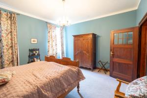 Charmante Wohnung im historischen Forsthaus Elisenhof nahe Koblenz