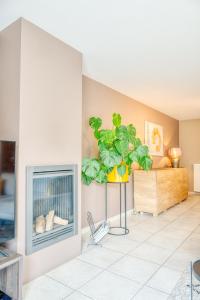4BR Holiday Home with Garden Near Bruges