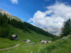 Chalets Chalet Alpage aux portes du Queyras : photos des chambres