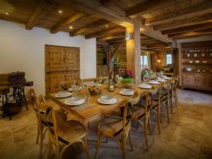 Chalet Goville - OVO Network