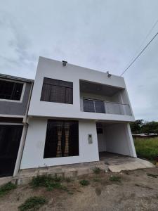 Casa de Char Girardot, Nariño Cundinamarca