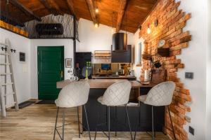 Casa Toni with Whirpool In Kastelir, Istria