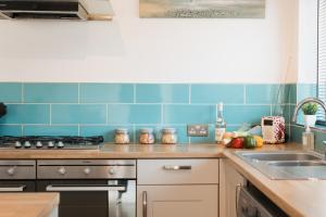 Avenue House by Grandeur Property