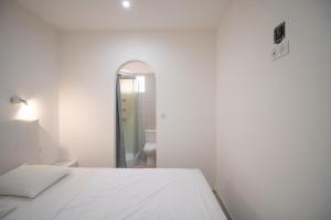 Appartements Superbe Appart Neuf Climatise : photos des chambres