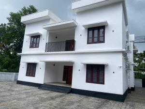 Wayanad Mona Villa