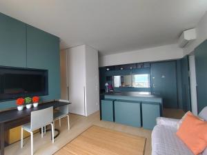 Openspace Sunrise lake view