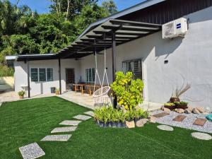 Villa Kluang 峦山居