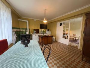 Maisons de vacances Maison au coeur des chateaux de la Loire - Les Glycines : photos des chambres