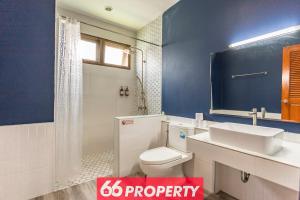 9 Room Huge Pool Villa near Central Festival