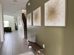 Serene Green Villa- Your Perfect Getaway NearThe Fun