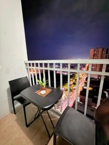 2 BR SMDC Breeze Residences